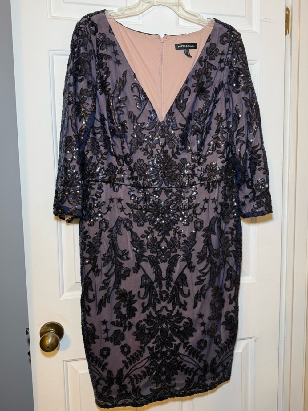 Papell Studios Navy Sequined V Neck Sheath Dress Sz 18 Plus Floral Beige Lined - Picture 2 of 10